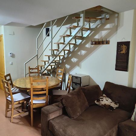 דירות Villanúa Duplex Con Jardin En Pirineos, Totalmente Equipado מראה חיצוני תמונה