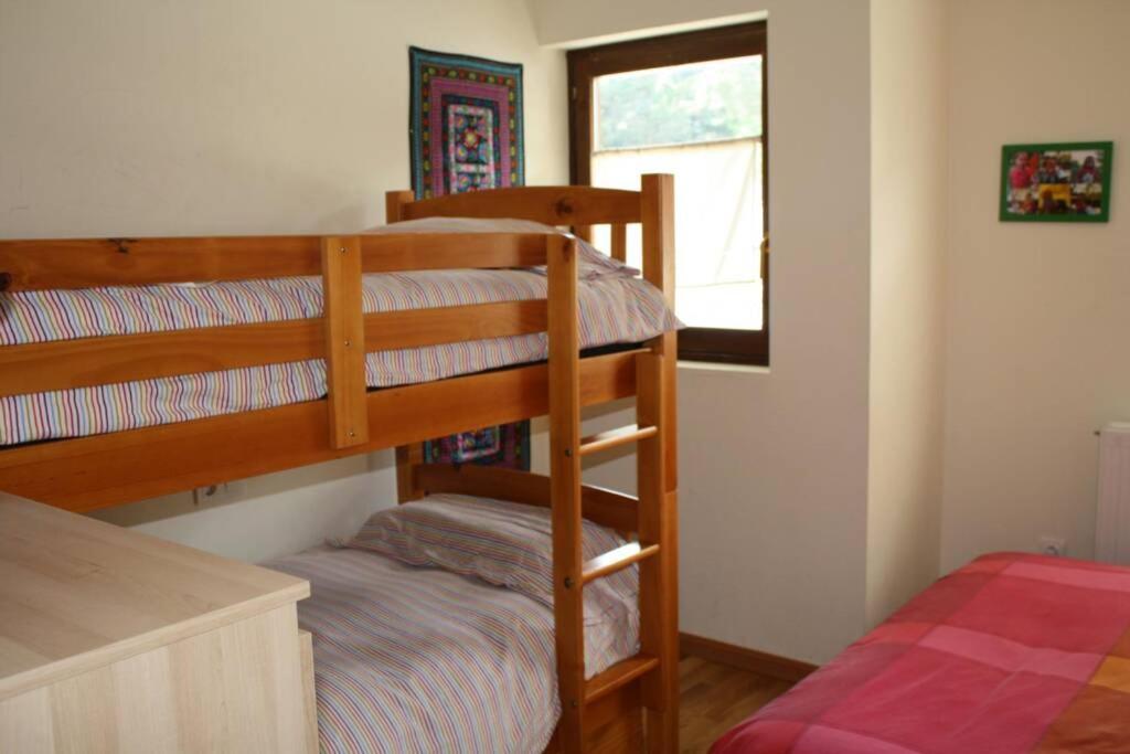 דירות Villanúa Duplex Con Jardin En Pirineos, Totalmente Equipado מראה חיצוני תמונה