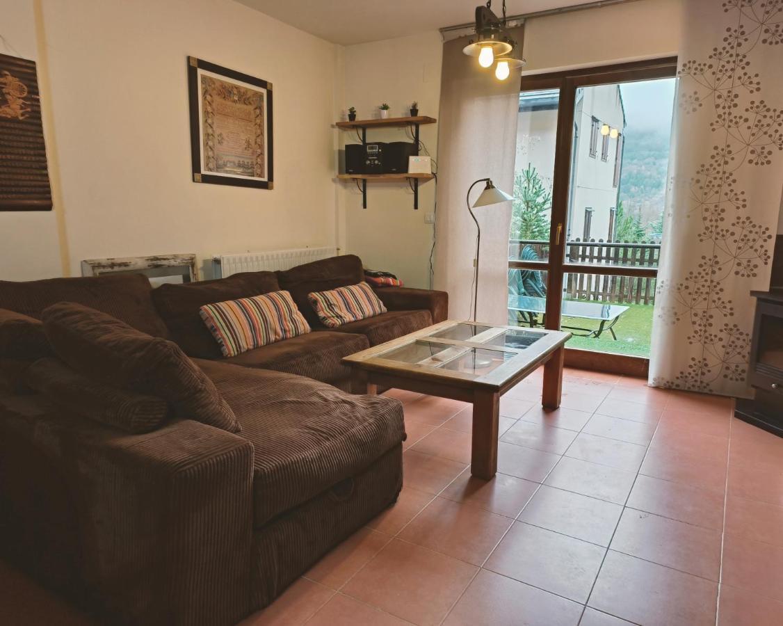 דירות Villanúa Duplex Con Jardin En Pirineos, Totalmente Equipado מראה חיצוני תמונה